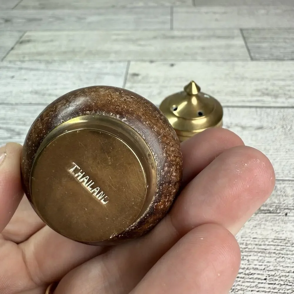 VINTAGE BRASS & WOOD TABLE SALT AND PEPPER SHAKERS Small Size‎ Taiwan Made